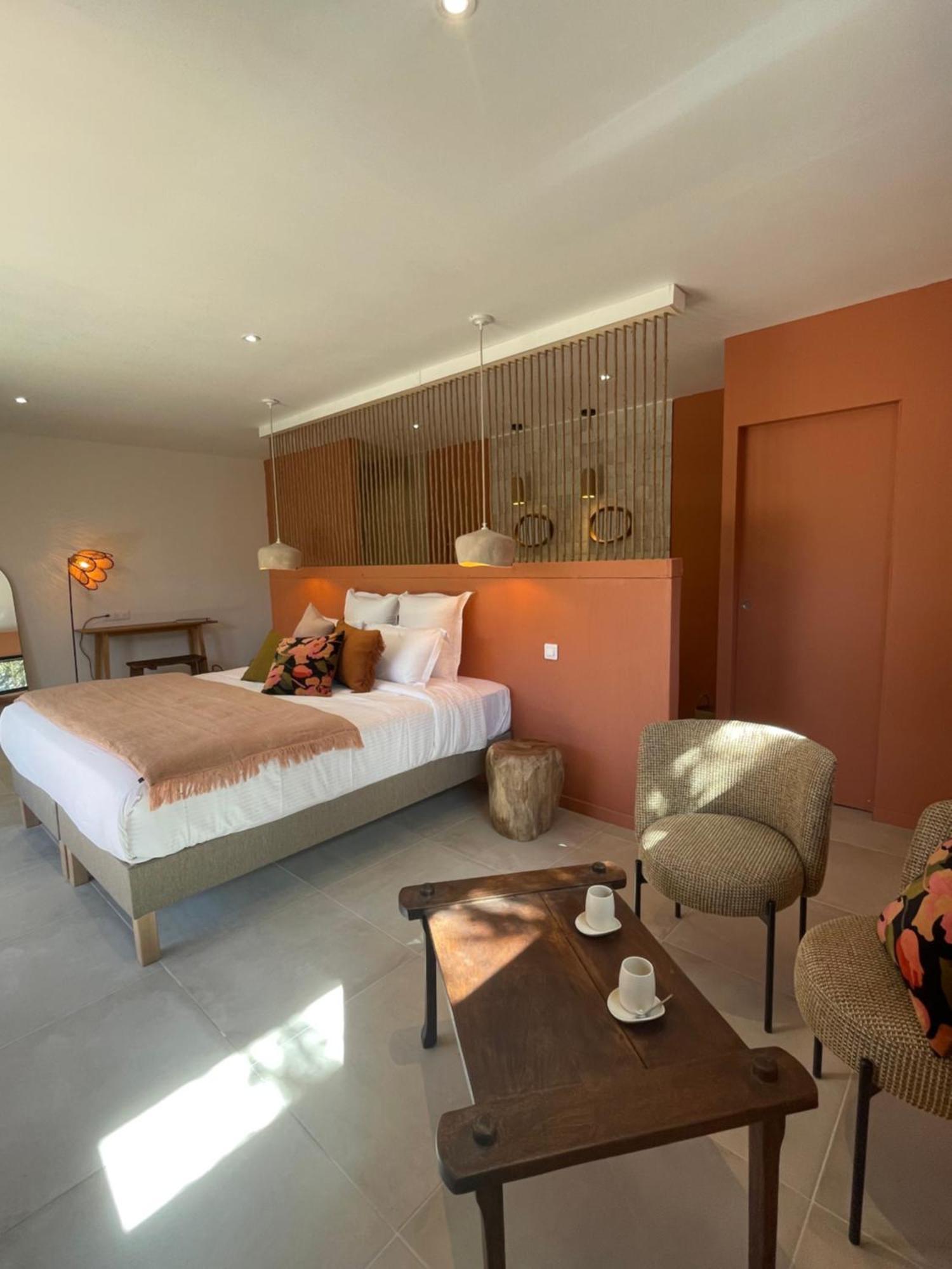 سوتا Les Petites Maisons المظهر الخارجي الصورة
